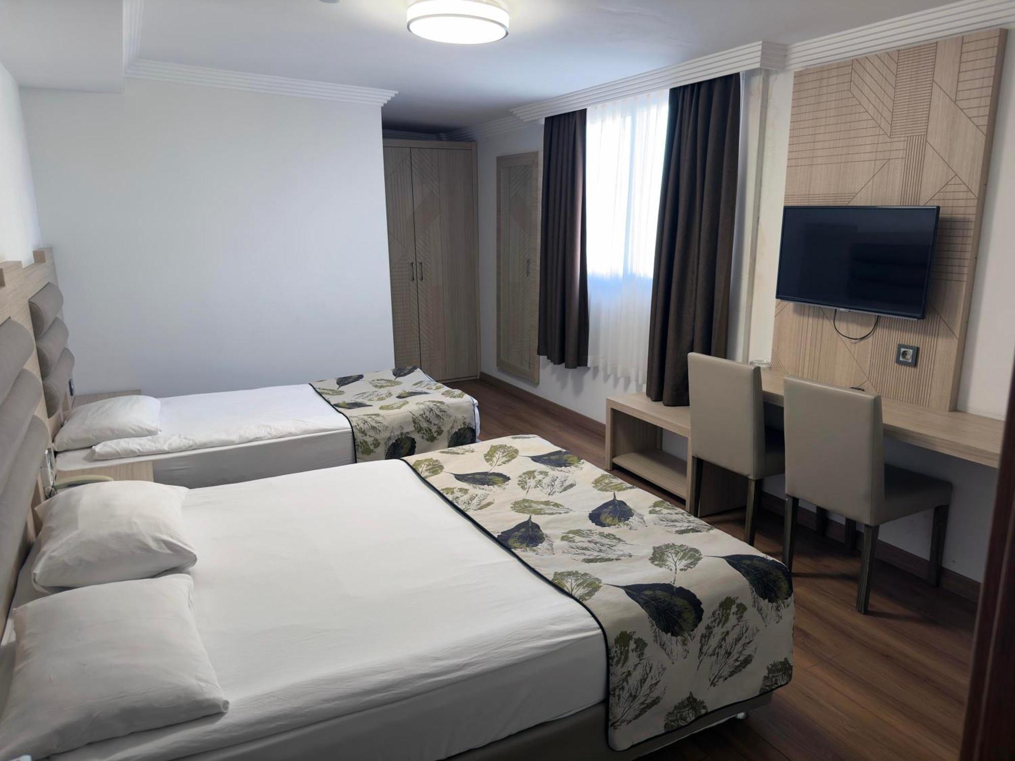 Hotel Mandalin Antalia Esterno foto